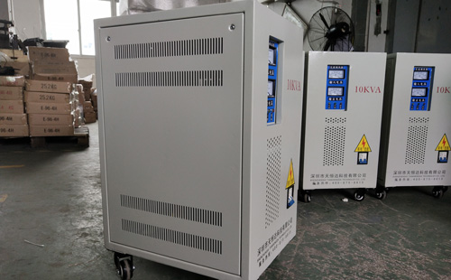 電壓波動(dòng)帶來危害就用電力穩(wěn)壓器解決
